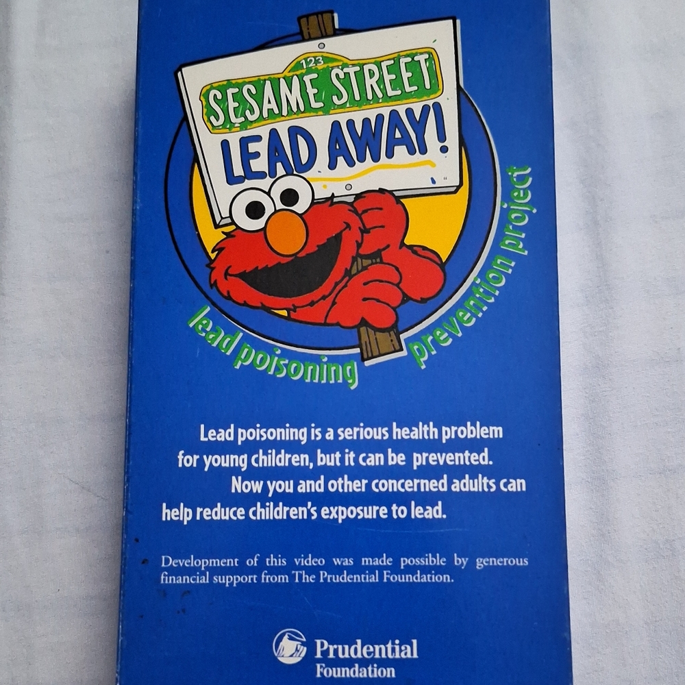 Sesame Street Lead Away! VHS